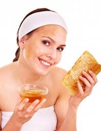 Treat Yourself To A Honey Mask Today
