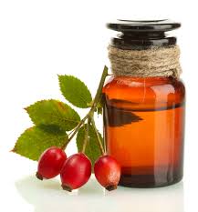 Benefits Of Rosehip Oil for Skin, Hair and Nails